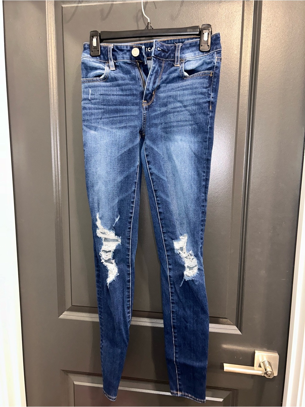 American Eagle Outfitters Dark Blue Distressed Skinny Jeans